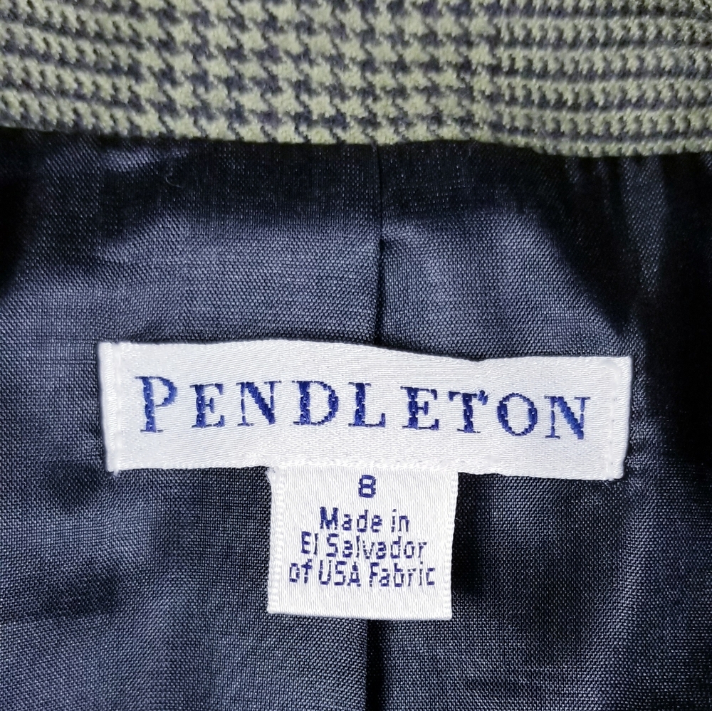 Pendleton Single Busted 2 Button Blazer! - image 3